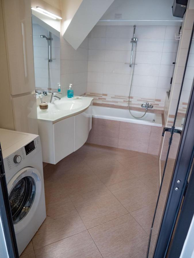 דירות מילאנו Comfy Penthouse מראה חיצוני תמונה