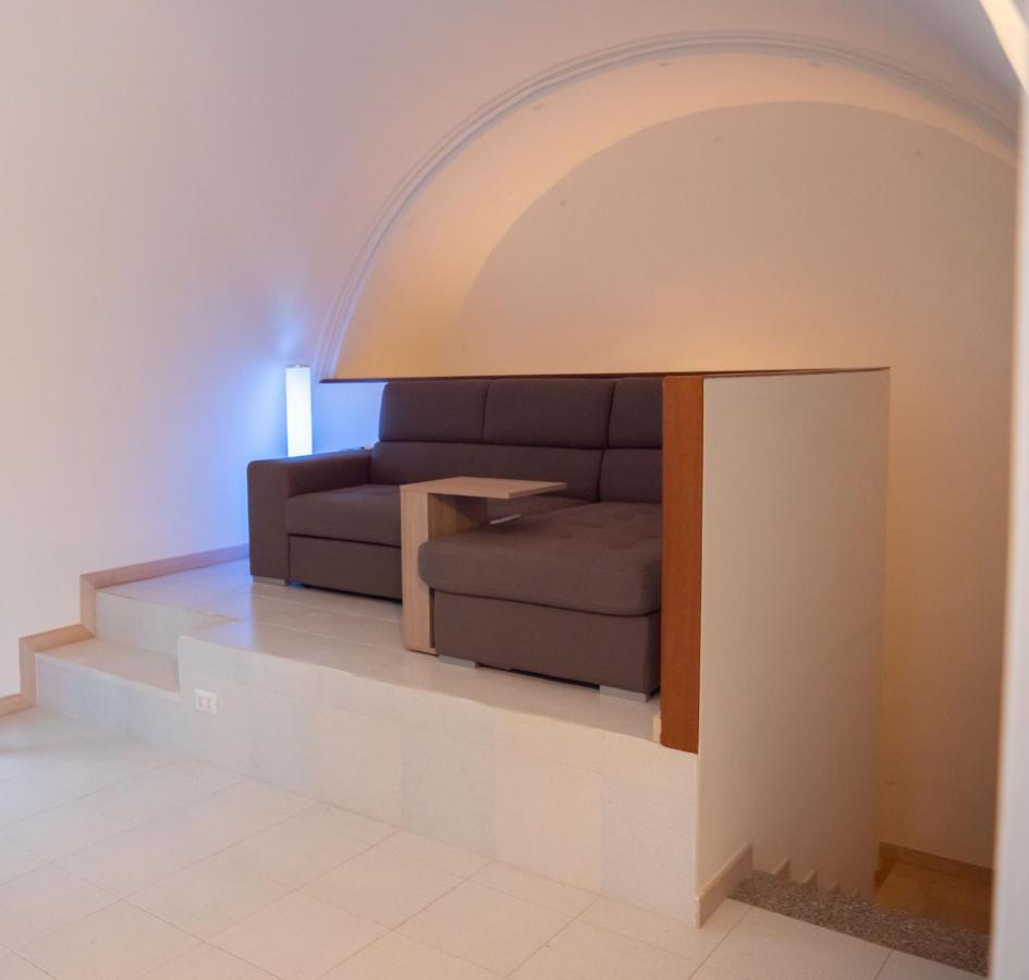 דירות מילאנו Comfy Penthouse מראה חיצוני תמונה